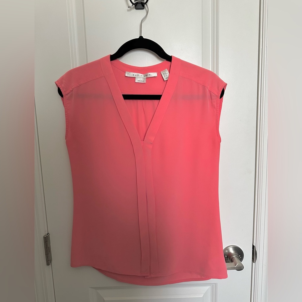 Beautiful 100% silk Max Studio Blouse